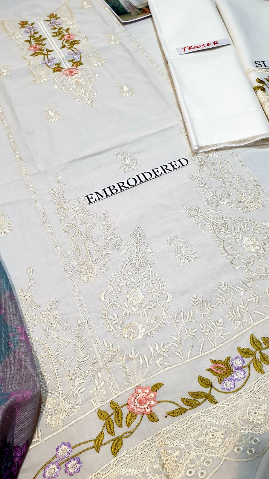 Agha Noor Summer Lawn Embroided Ladies (3 Piece) Suit 2025
